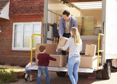 family-loading-truck_1200x800_q90